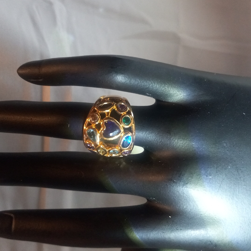 Gold tone heart and jewel ring